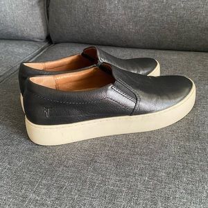 frye sneaker leather size 6.5